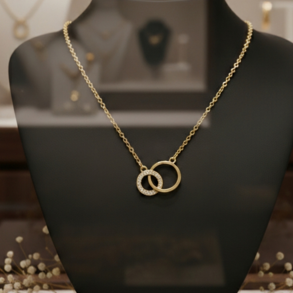 Elegant Gold Interlocking Circle Necklace